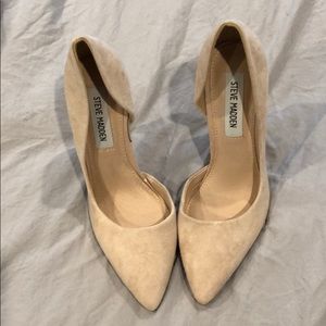 Blush suede Steve Madden pumps